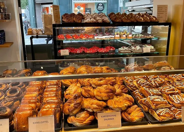 Prime Location - Near Nyhavn & Tivoli Gardens *