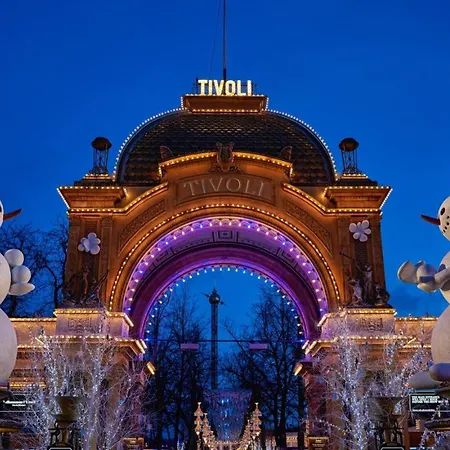 Prime Location - Near Nyhavn & Tivoli Gardens Apartment *